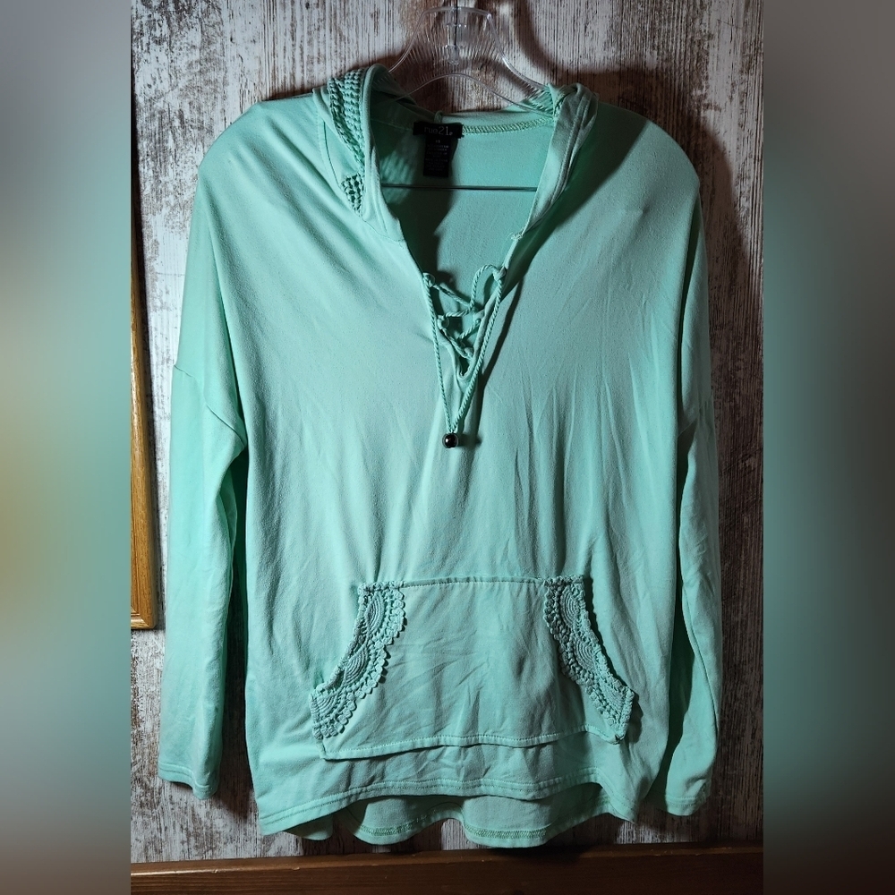 Rue21 Light Green Lace-Up Sweatshirt